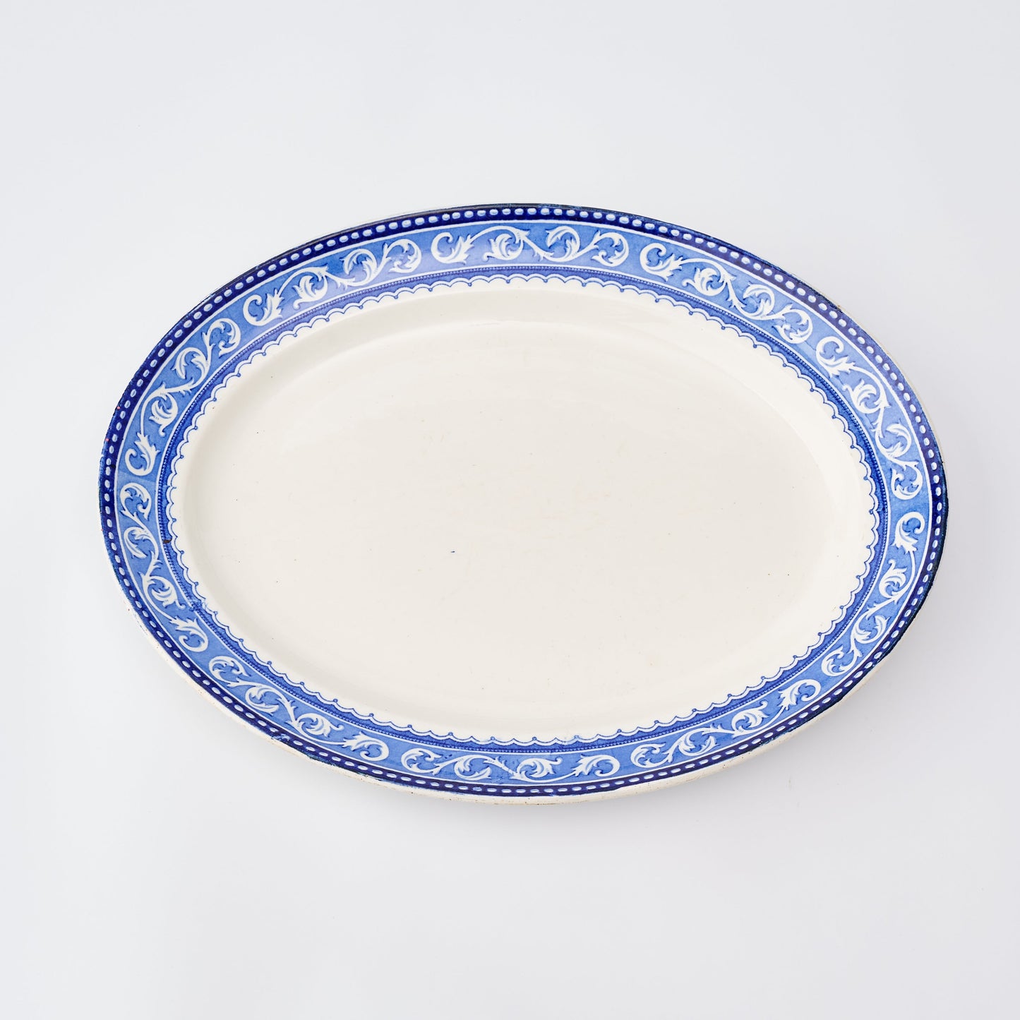 Foliate bordered Serving Platter
