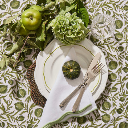 Green Scallop Linen Napkins (Set of 4)